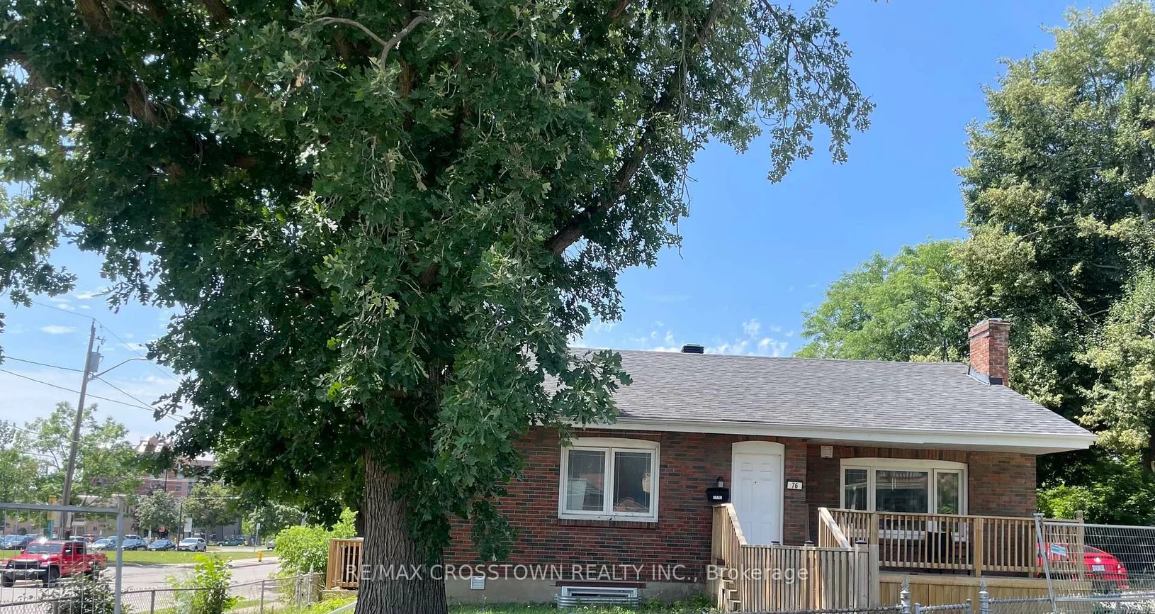 76A (BASEMENT), Owen, Codrington, Barrie