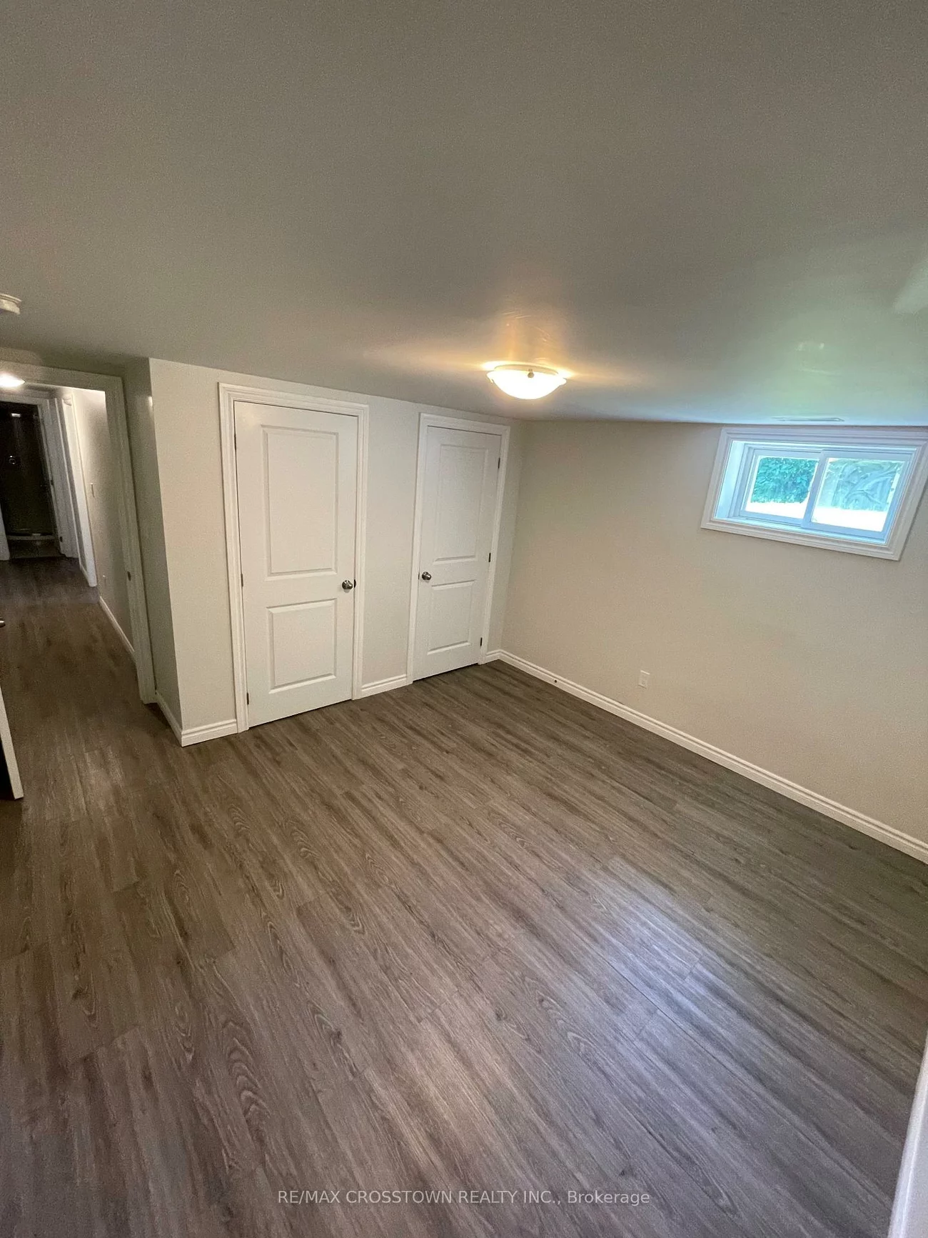 76A (BASEMENT), Owen, Codrington, Barrie