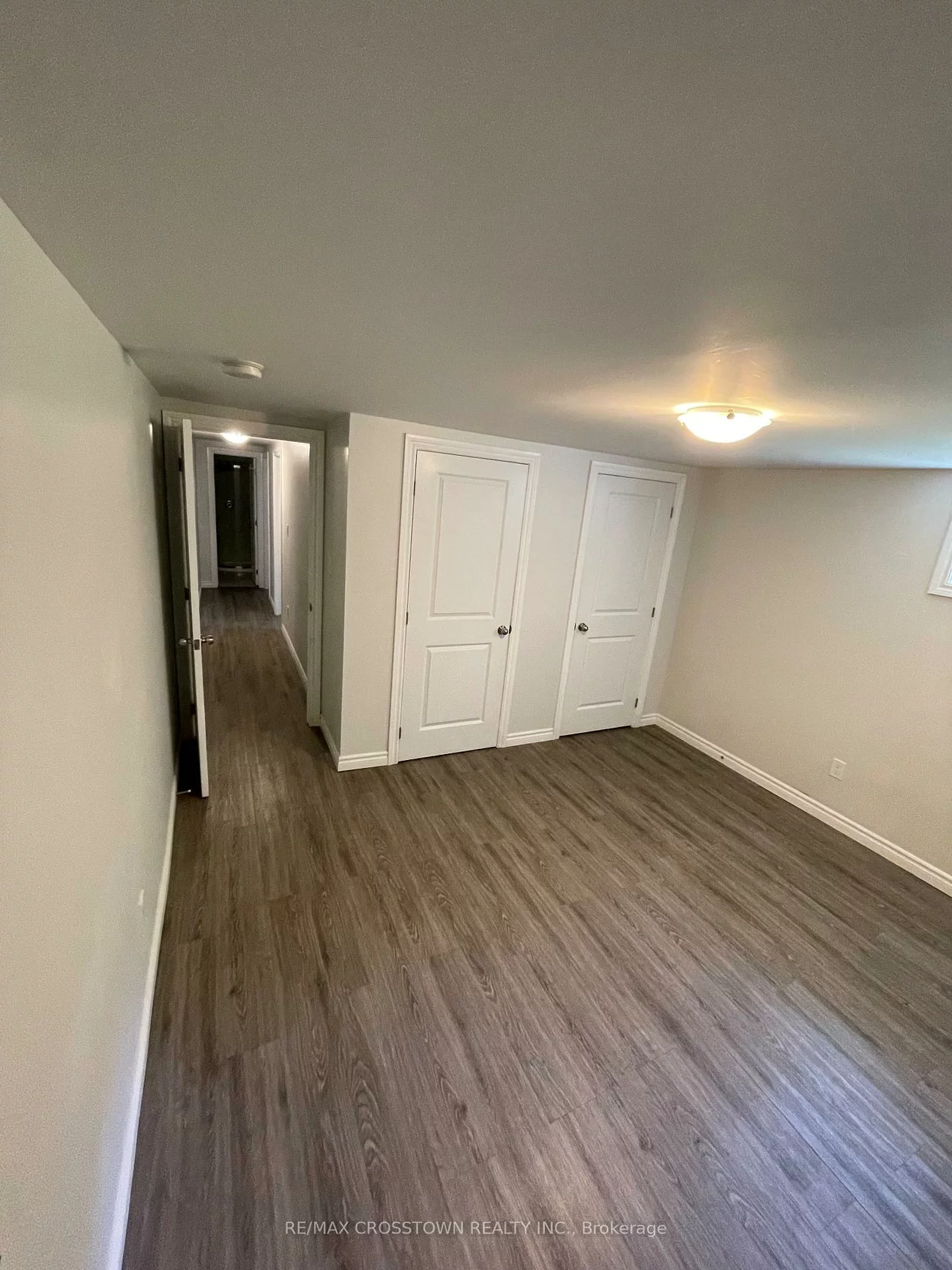 76A (BASEMENT), Owen, Codrington, Barrie