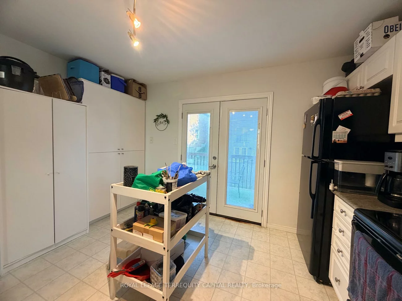 225, Country, Painswick South, Barrie
