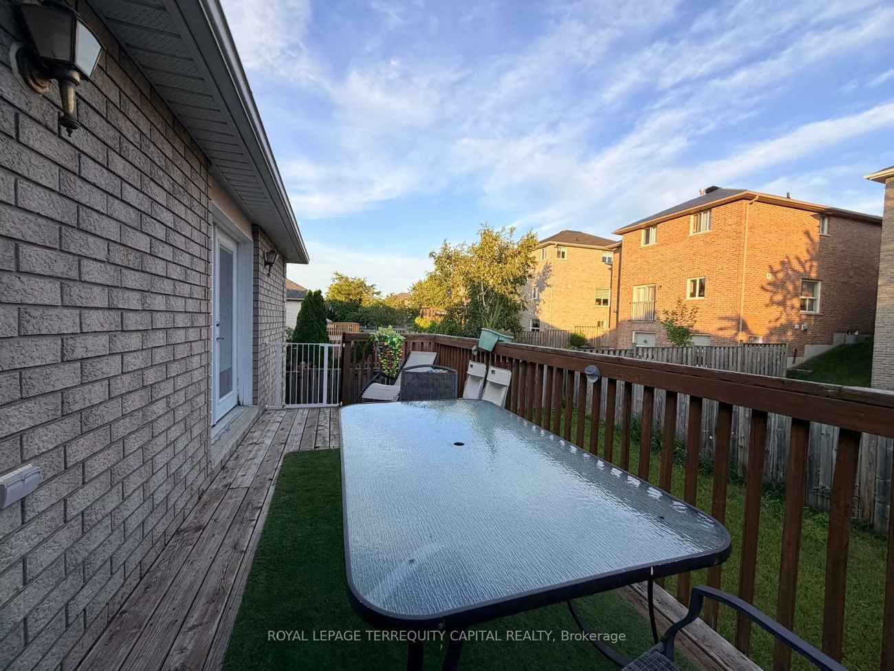 225, Country, Painswick South, Barrie