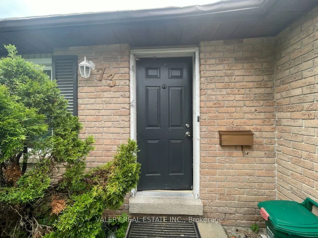 73, Hickling, Grove East, Barrie