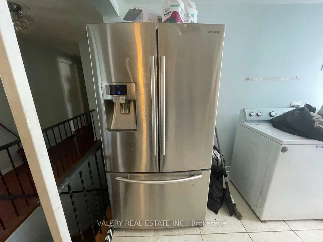 73, Hickling, Grove East, Barrie