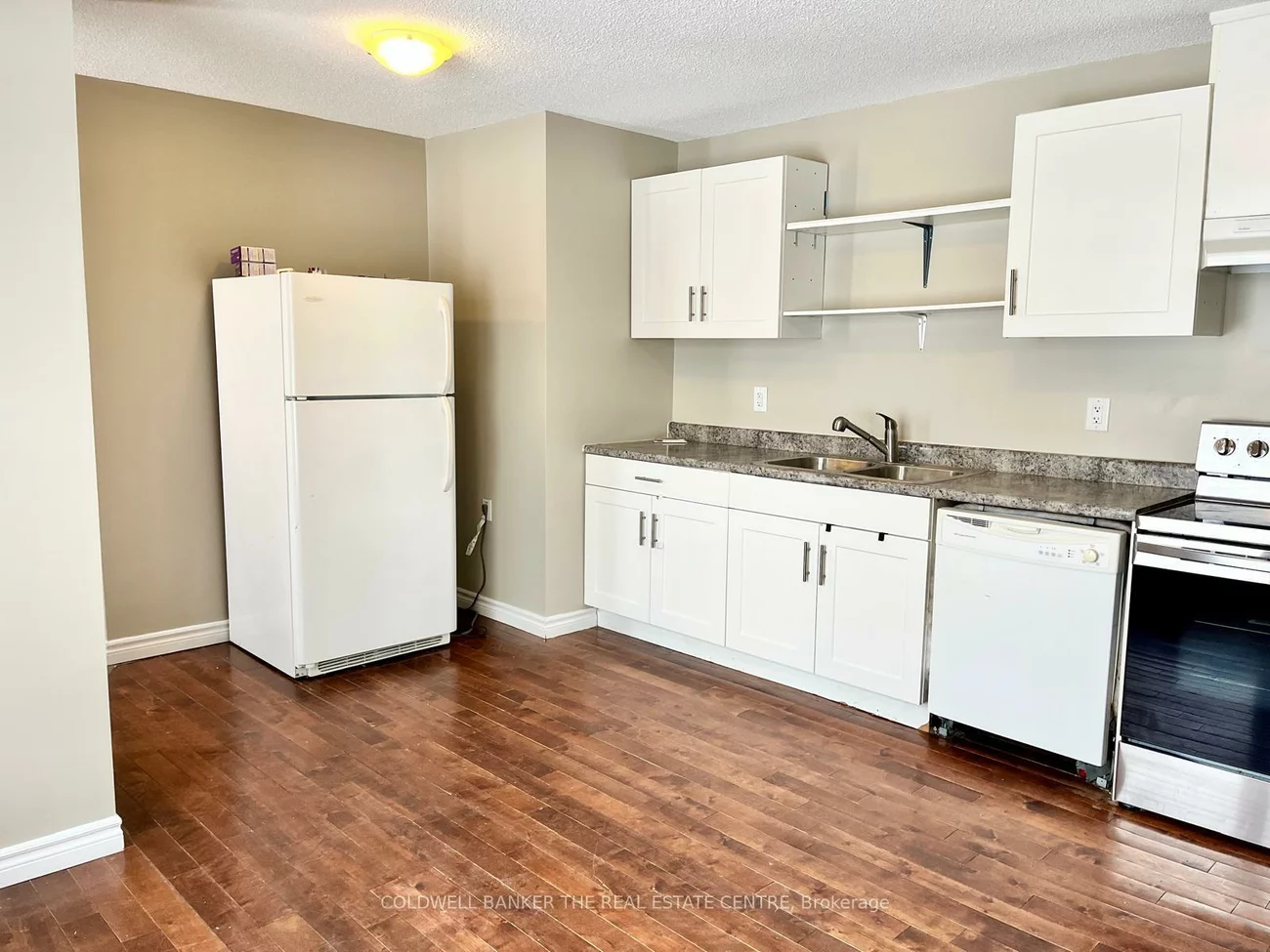11, Chaucer, Letitia Heights, Barrie