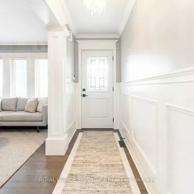 37, Succession, Innis-Shore, Barrie