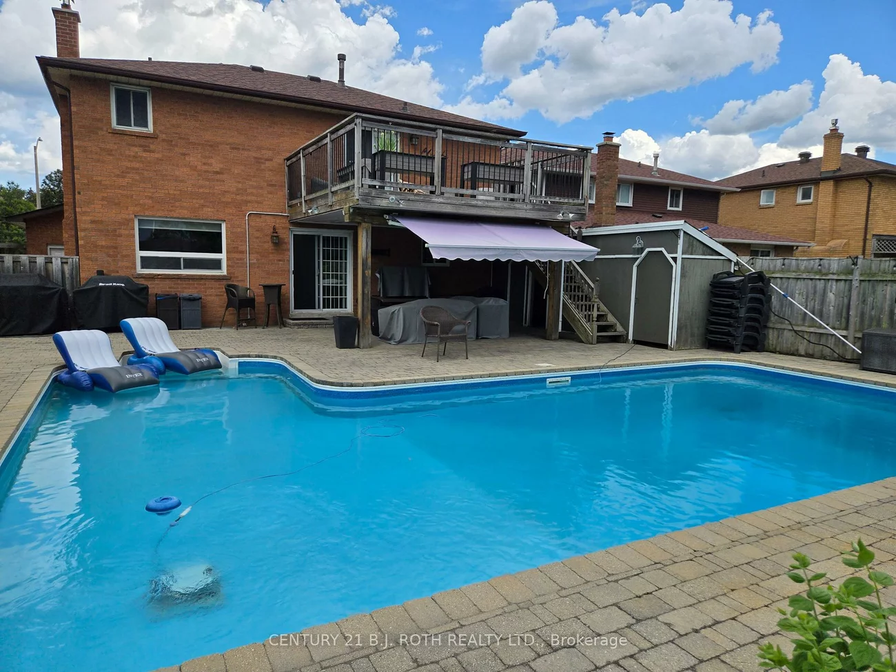 105, Chieftain, 400 East, Barrie