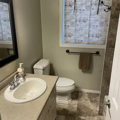 105, Chieftain, 400 East, Barrie