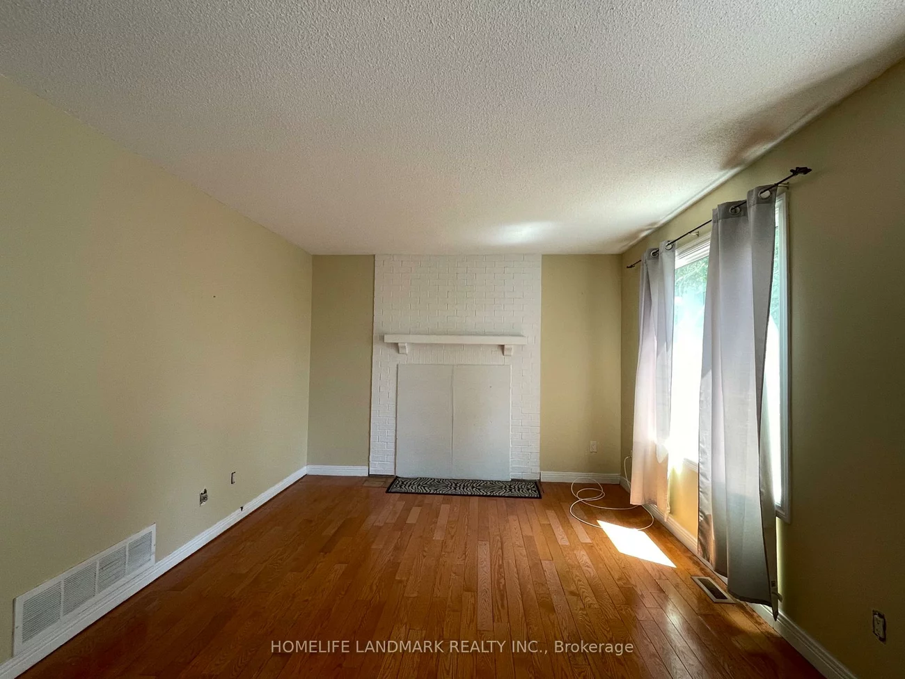 11, Orwell, Letitia Heights, Barrie