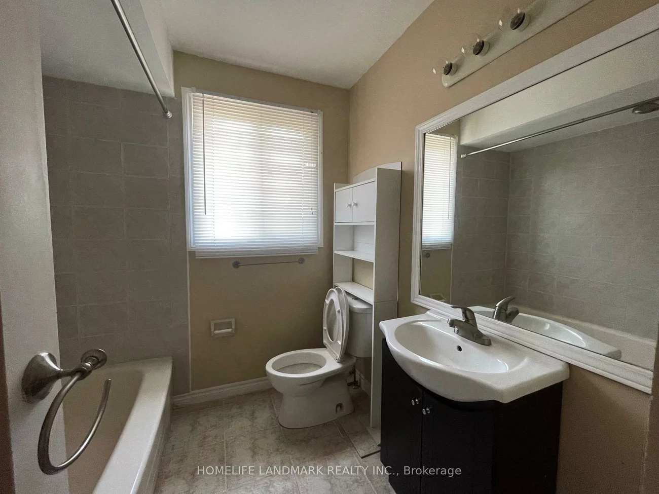 11, Orwell, Letitia Heights, Barrie