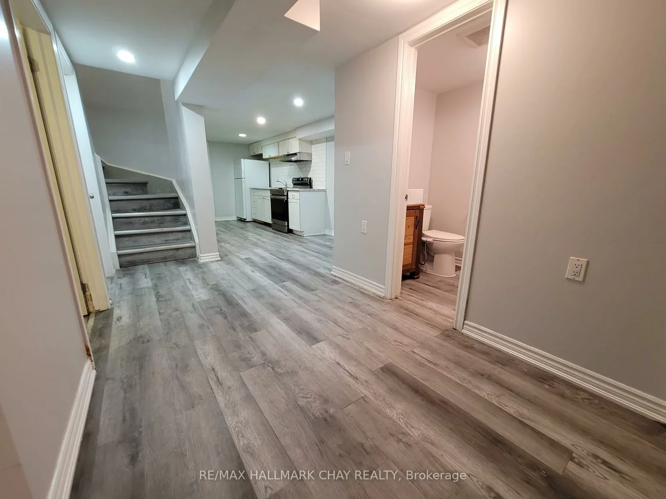 88 B, Bernick, Grove East, Barrie