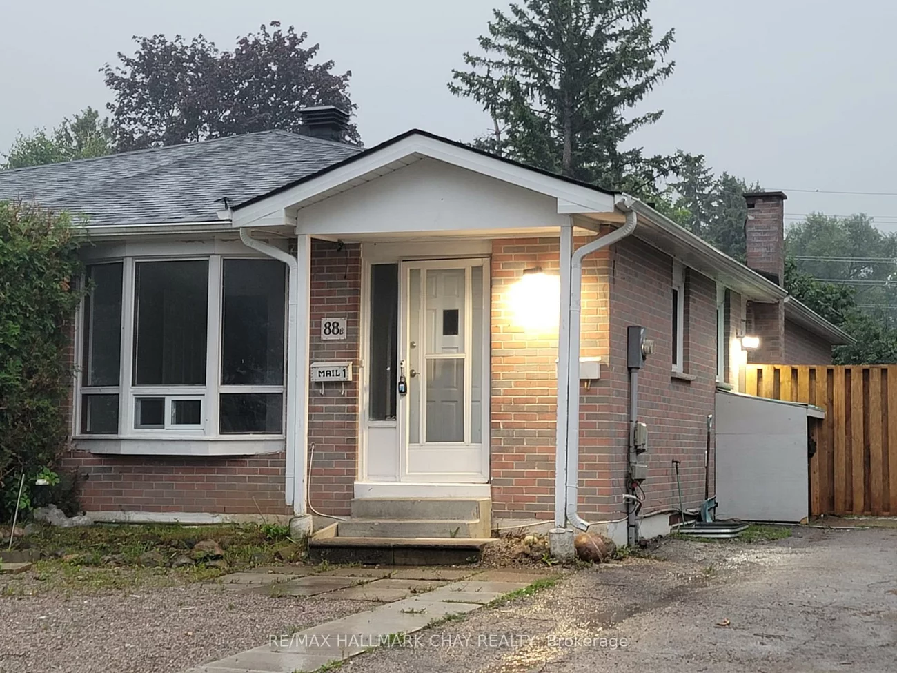 88 B, Bernick, Grove East, Barrie