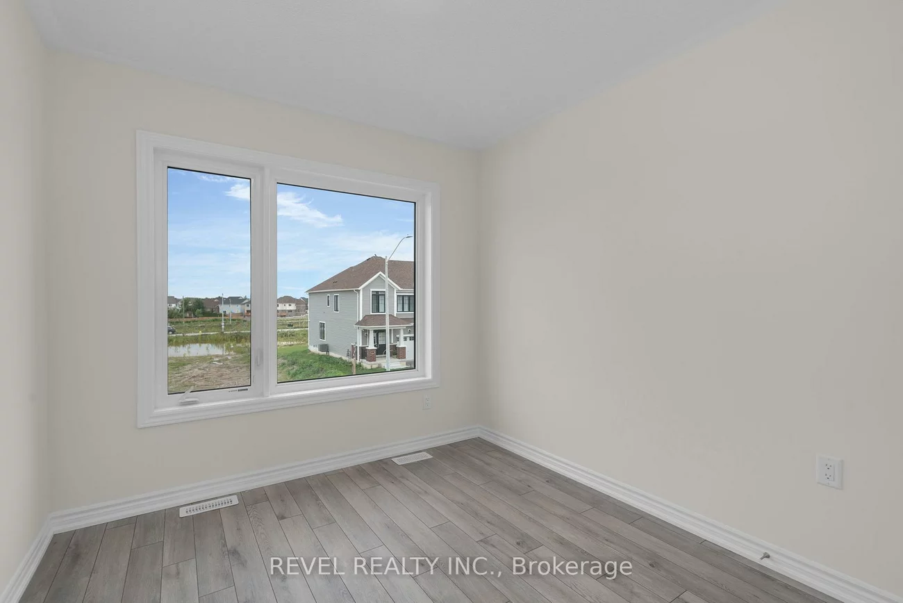 4, ROCHESTER, Rural Barrie Southeast, Barrie