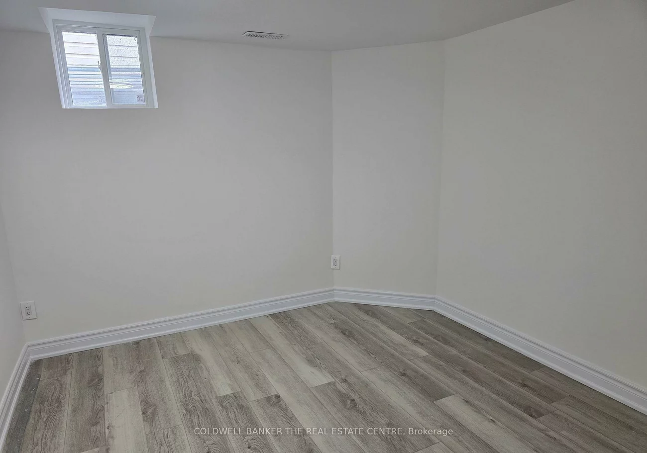95, Browning, Letitia Heights, Barrie