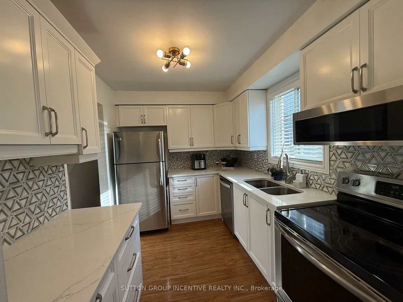24, Frost, Letitia Heights, Barrie
