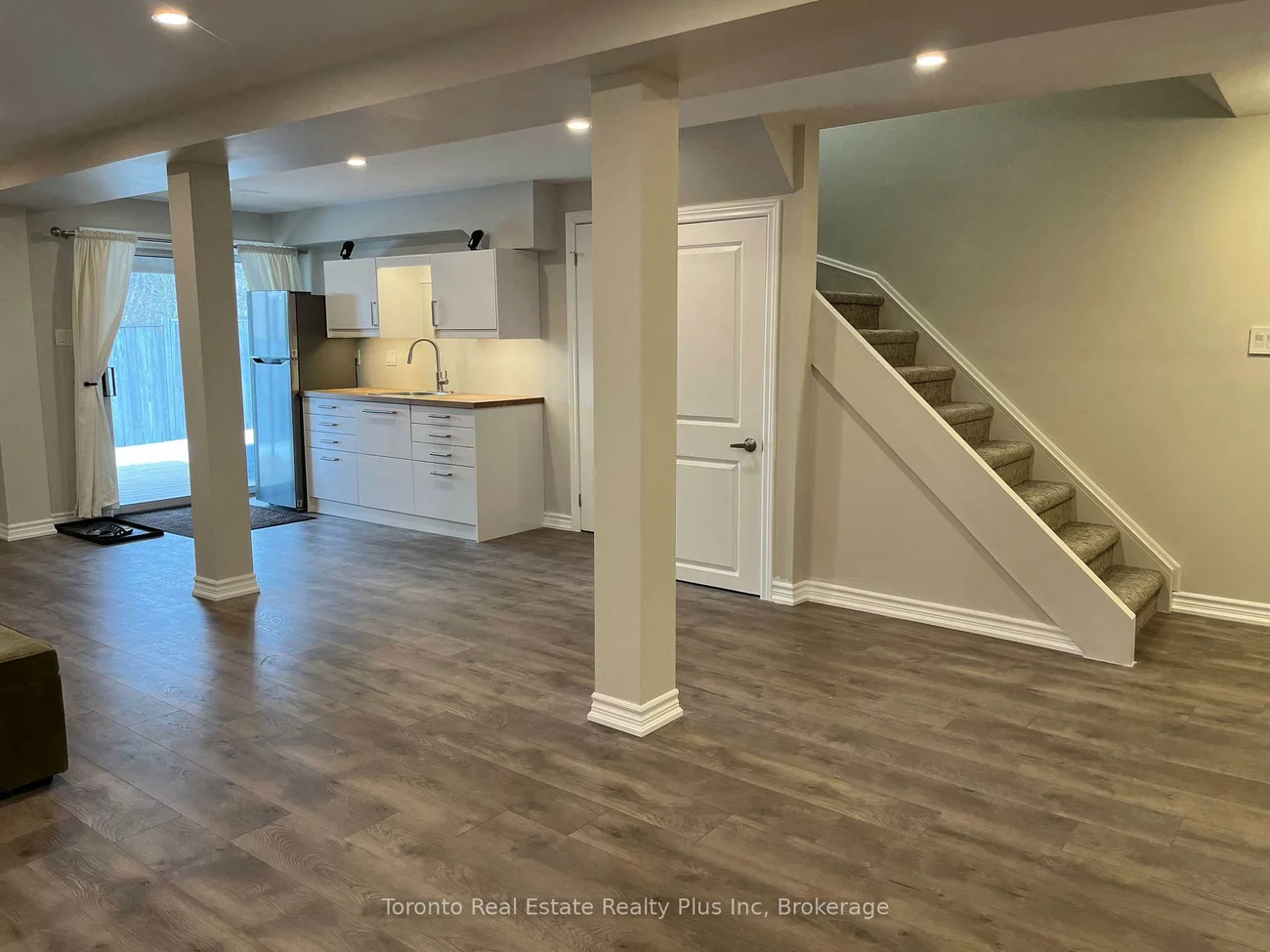 21, Nicholson, Ardagh, Barrie