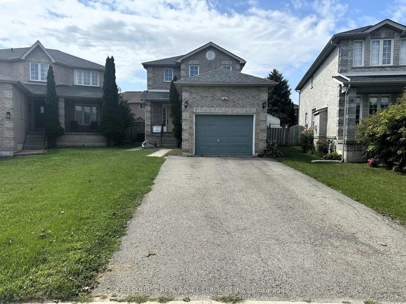 67, Russell Hill, Painswick South, Barrie