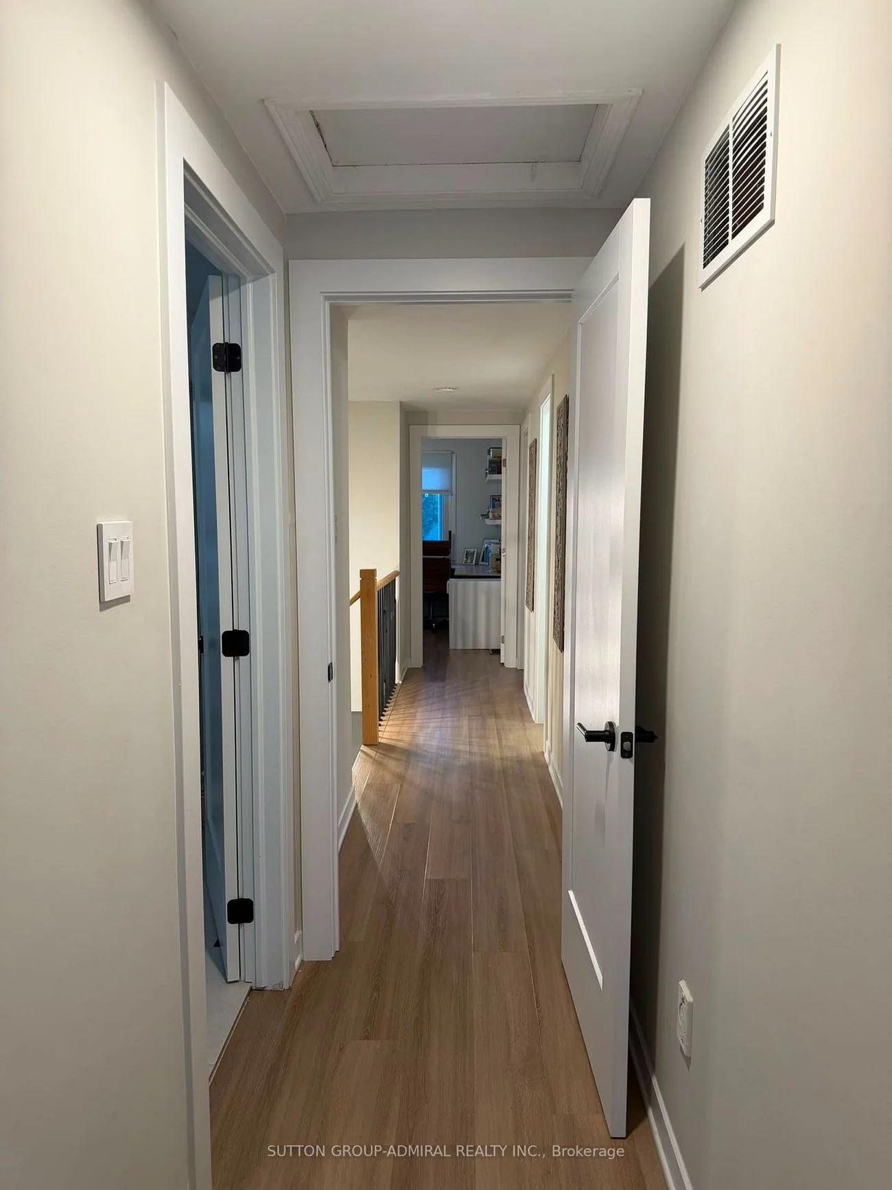 18, WALLACE, Northwest, Barrie
