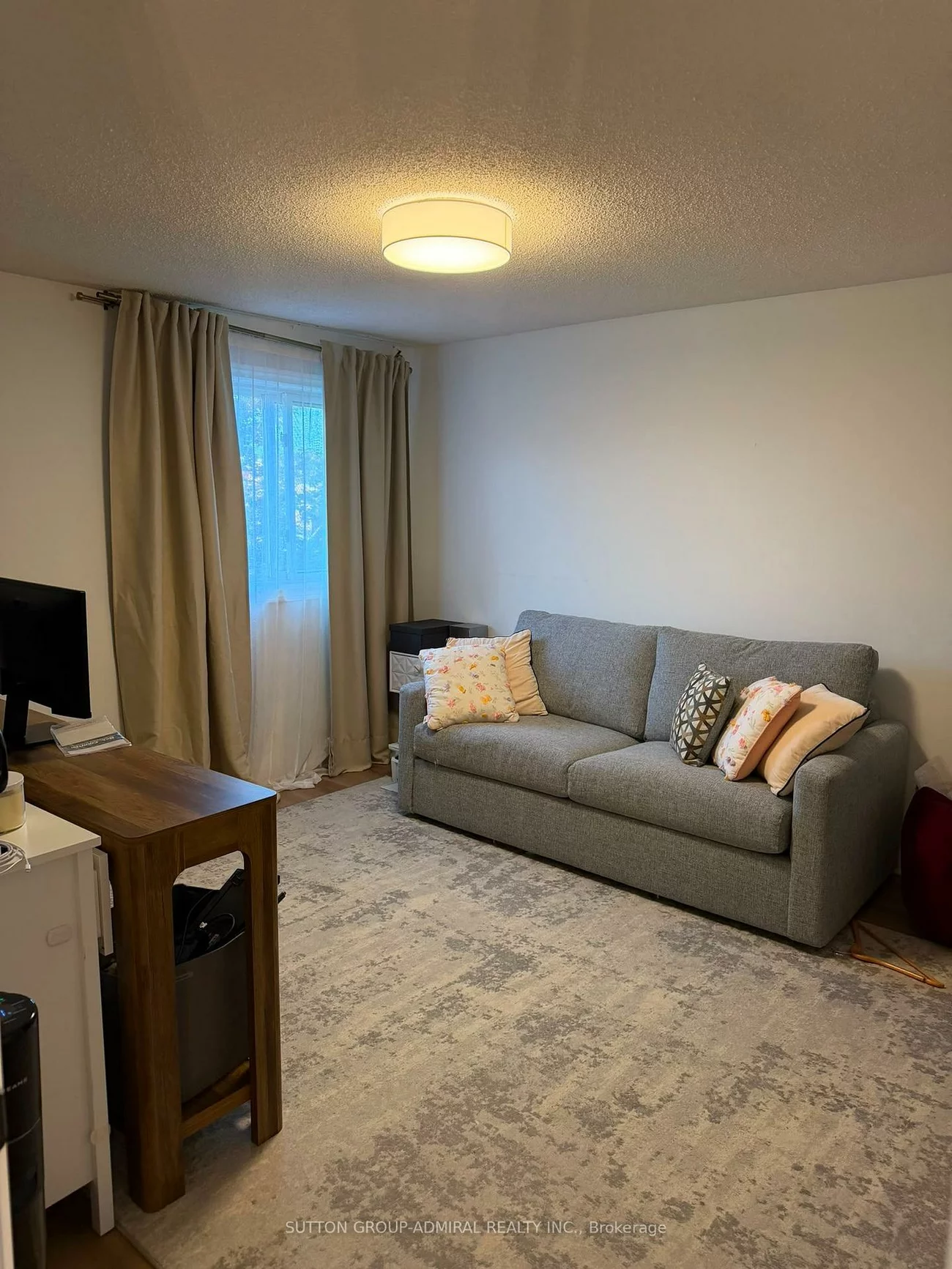 18, WALLACE, Northwest, Barrie