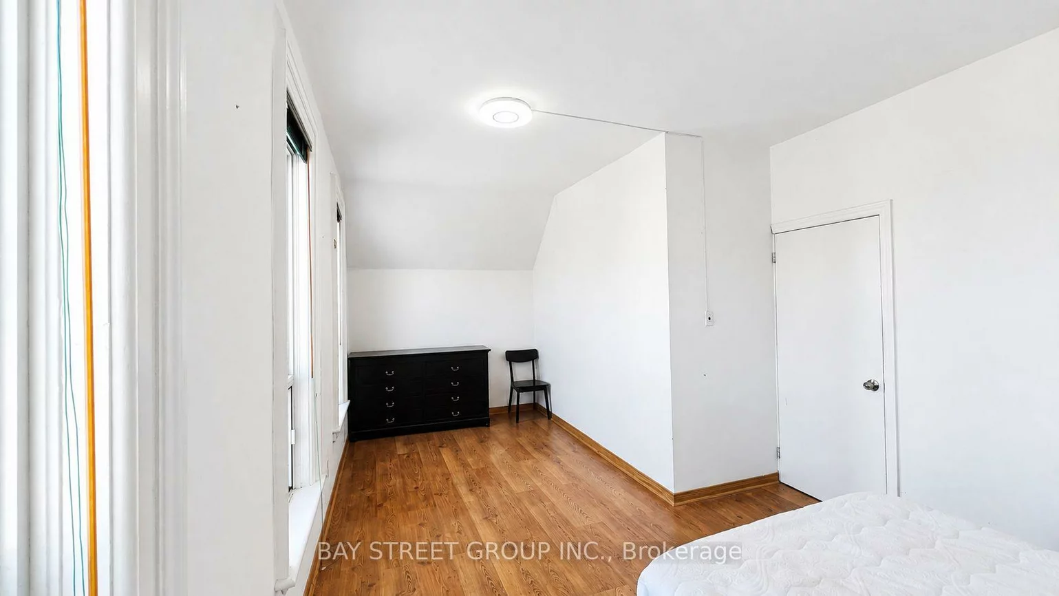 66, Maple, City Centre, Barrie