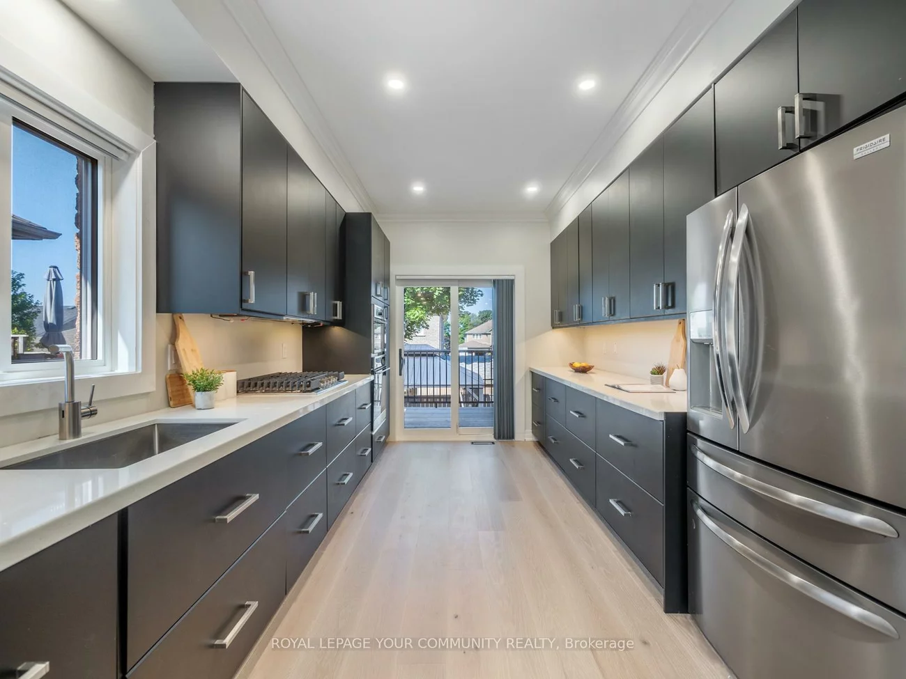 258, Livingstone, Little Lake, Barrie
