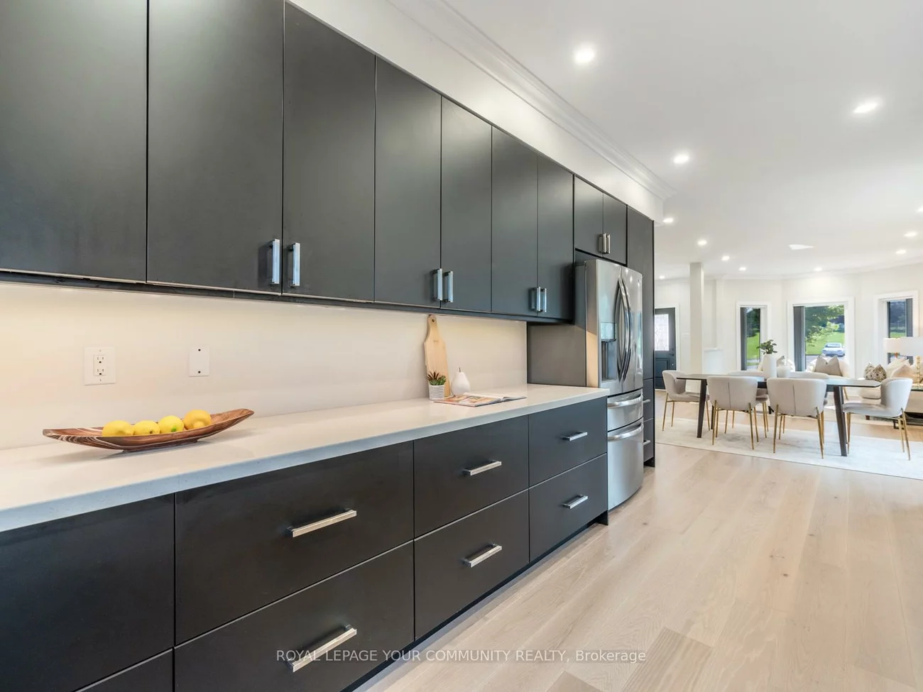 258, Livingstone, Little Lake, Barrie
