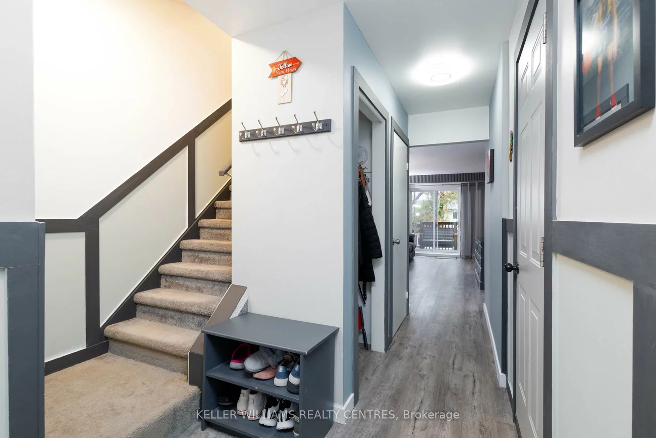 66, Chaucer, Letitia Heights, Barrie
