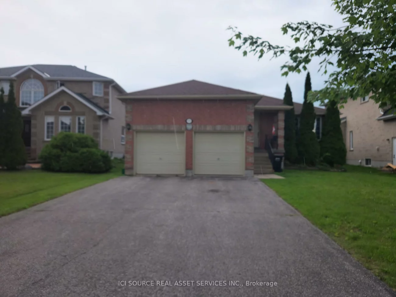 99, Esther, Painswick South, Barrie