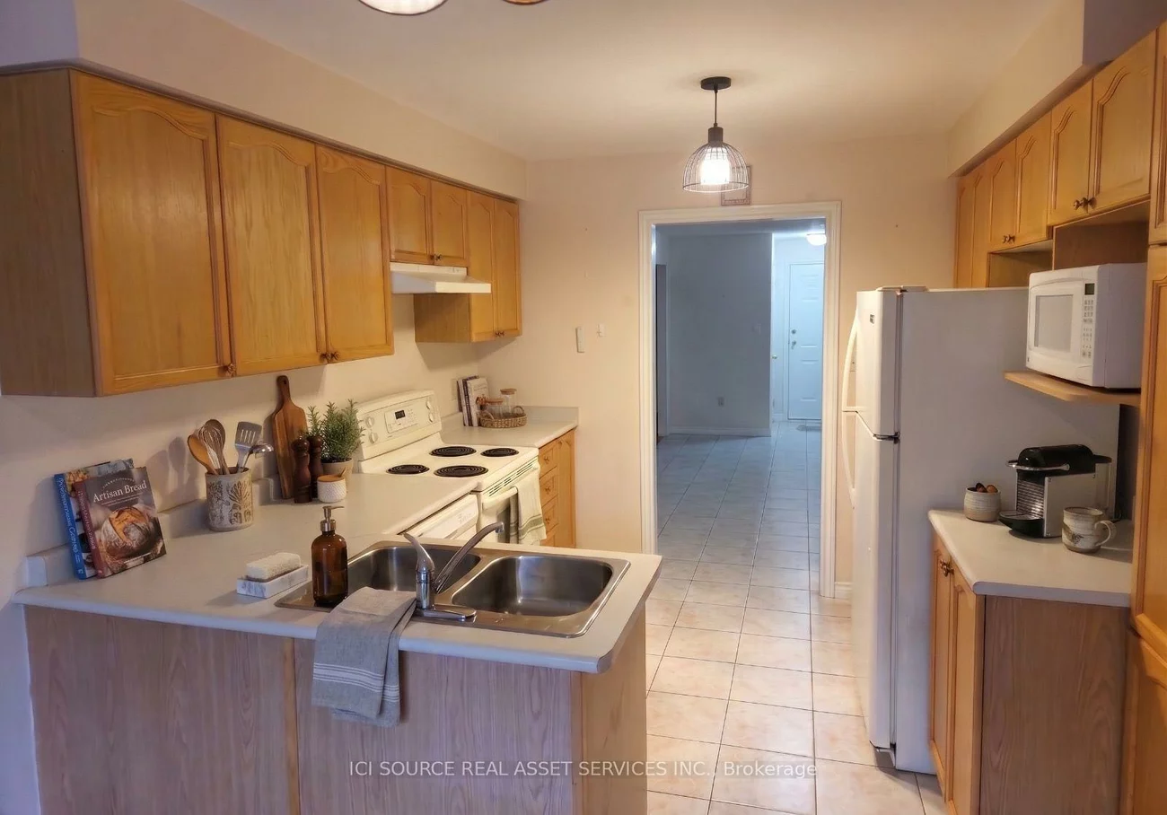 99, Esther, Painswick South, Barrie