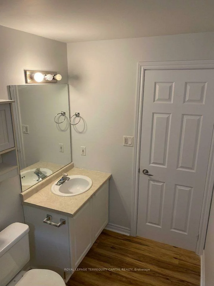 48, Nicole Marie, East Bayfield, Barrie