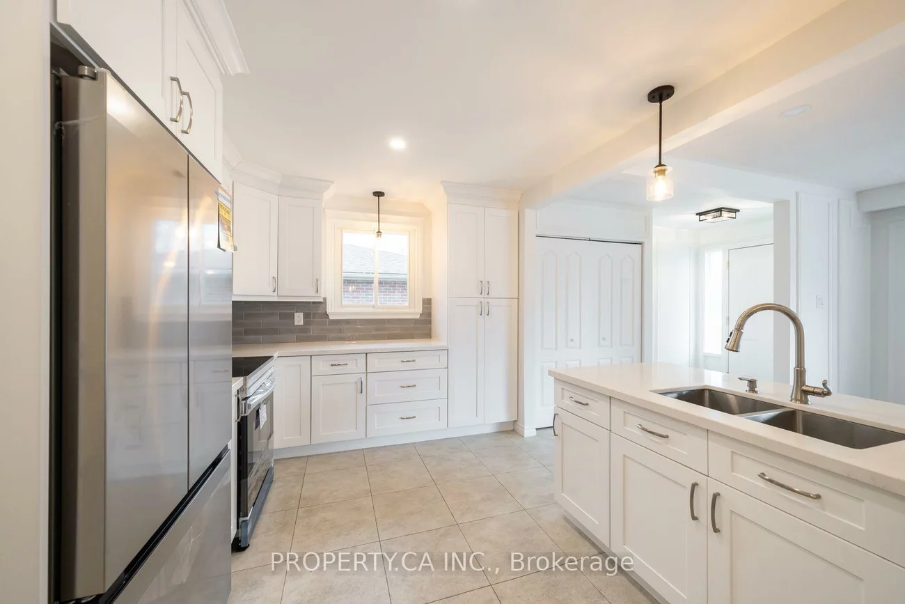 24, Thorncrest, Allandale Heights, Barrie