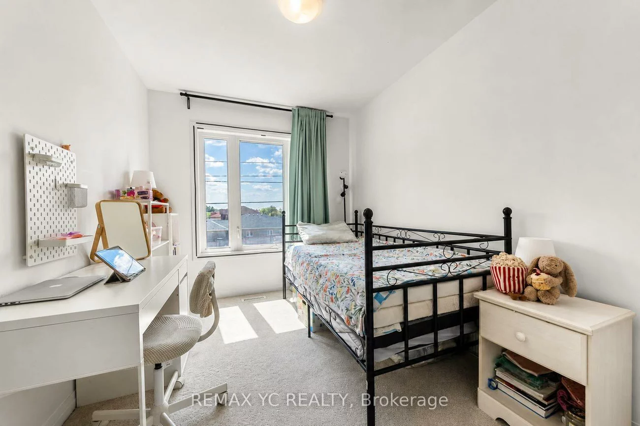5, Fairlane, Painswick South, Barrie