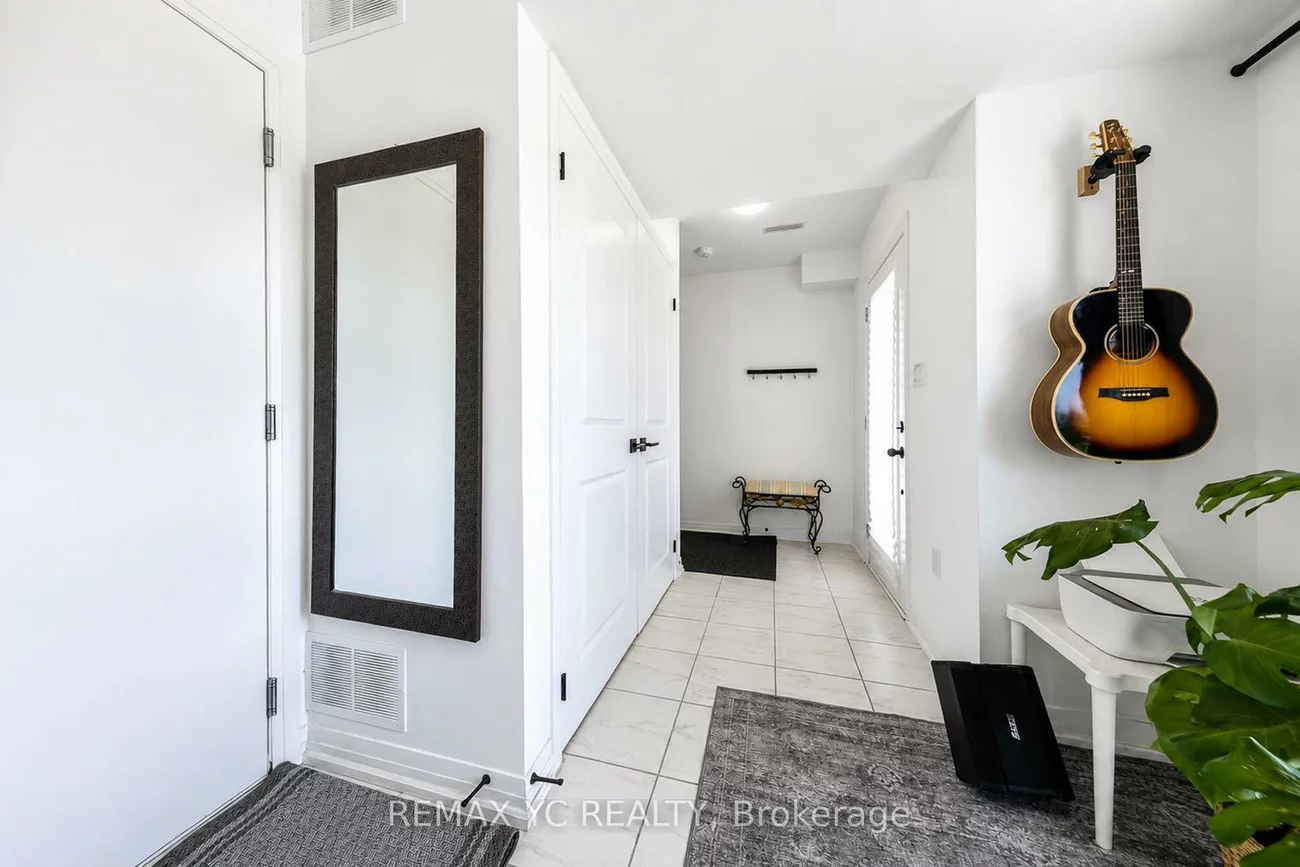5, Fairlane, Painswick South, Barrie