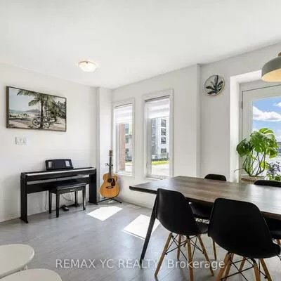5, Fairlane, Painswick South, Barrie