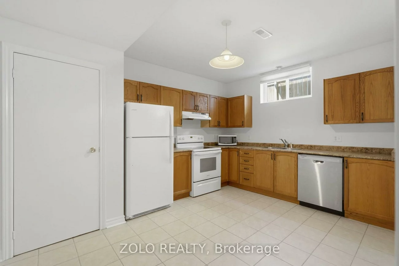 109, Sovereigns, Innis-Shore, Barrie