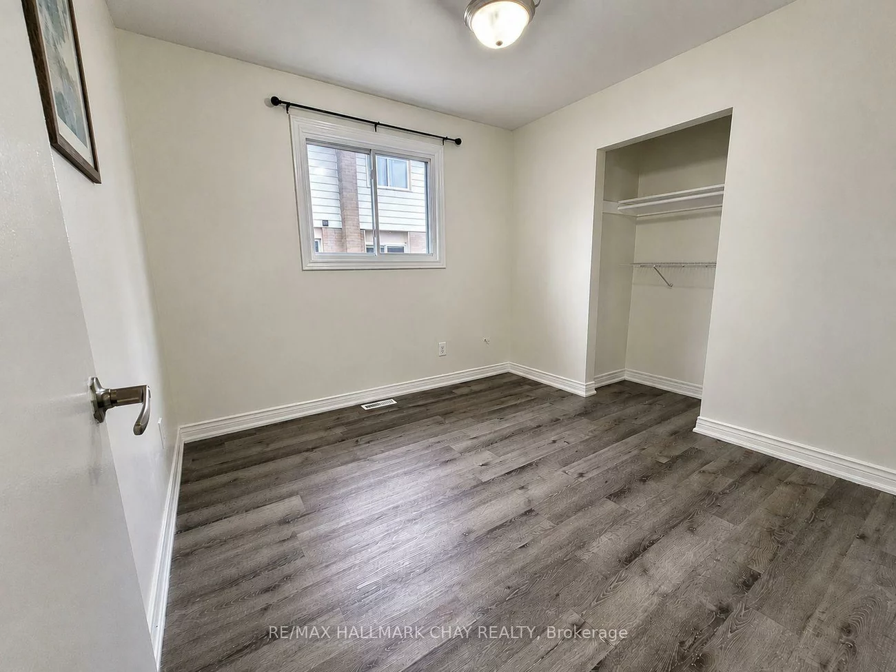 88 B, Bernick, Grove East, Barrie