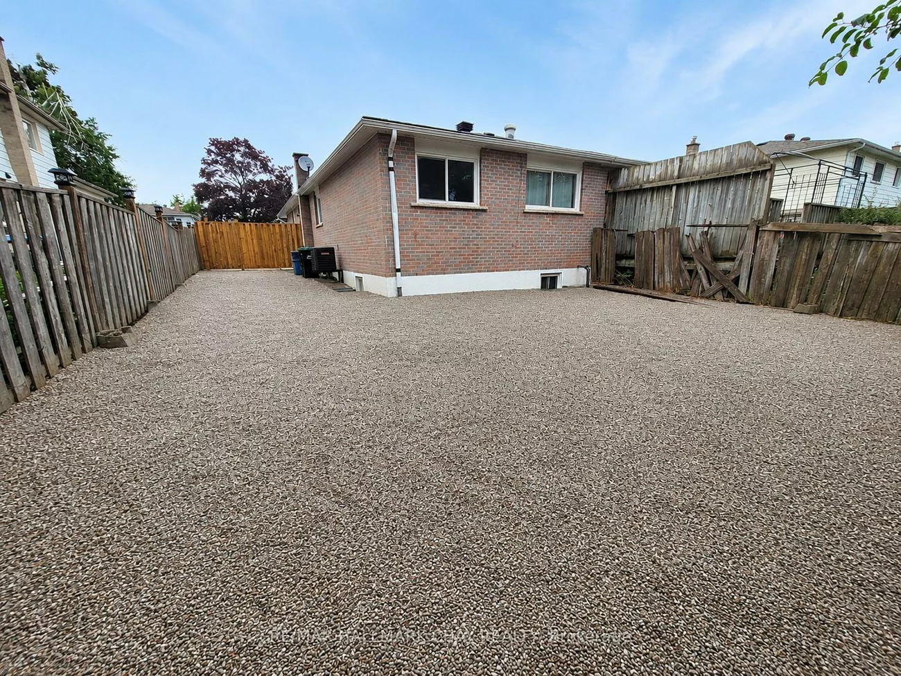 88 B, Bernick, Grove East, Barrie