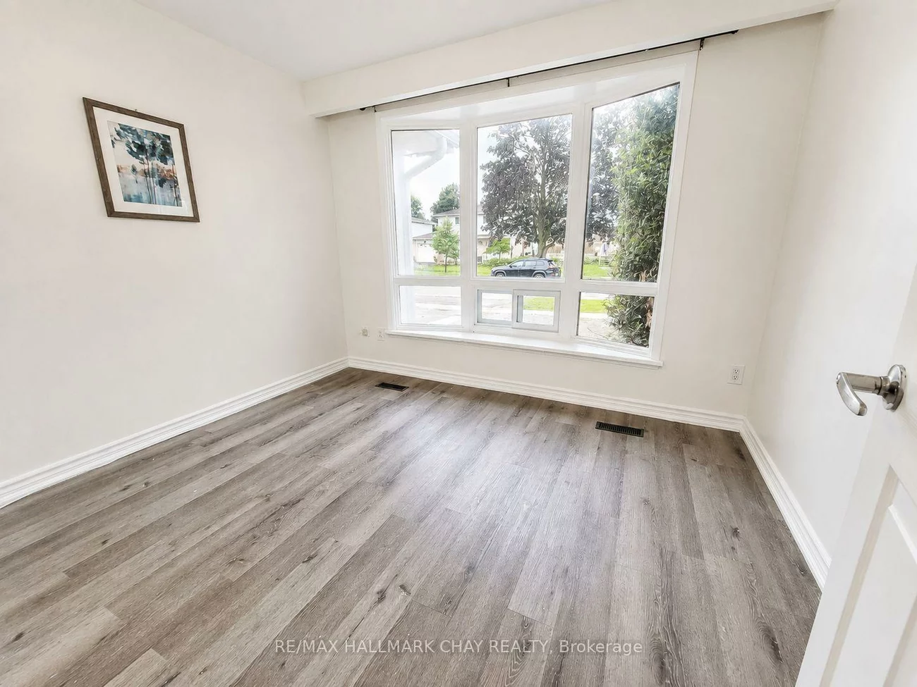 88 B, Bernick, Grove East, Barrie