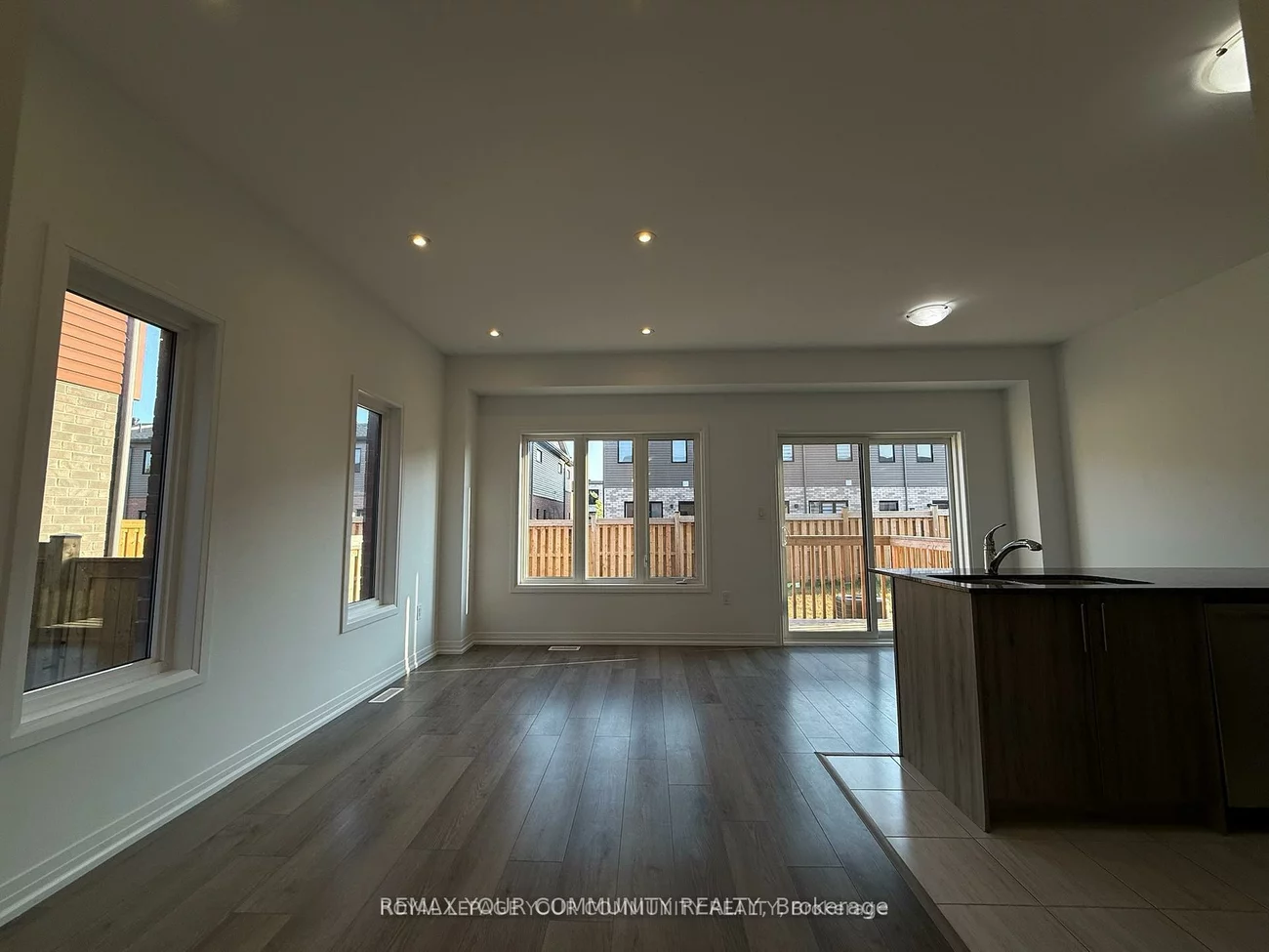141, Turnberry, Painswick South, Barrie