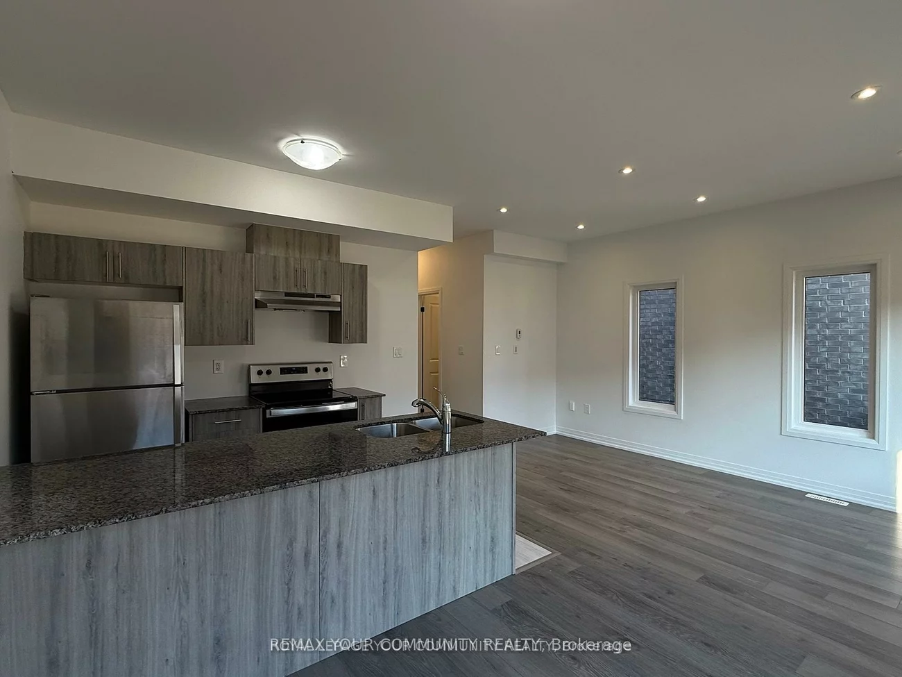 141, Turnberry, Painswick South, Barrie