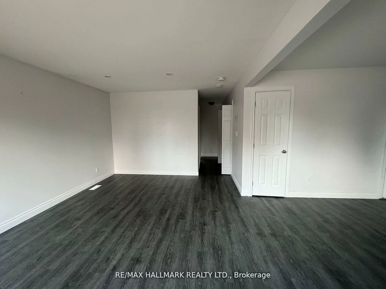261, Wellington, Codrington, Barrie