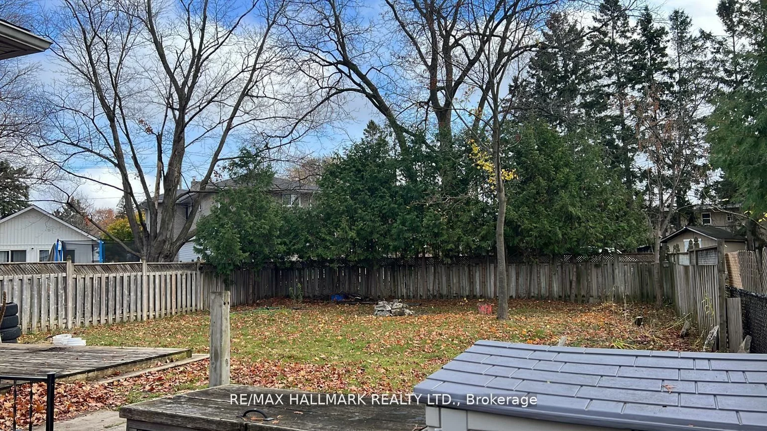 261, Wellington, Codrington, Barrie