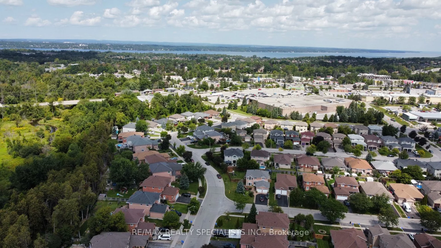5, Russell Hill, Painswick South, Barrie