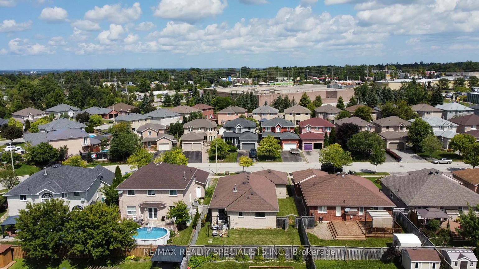 5, Russell Hill, Painswick South, Barrie