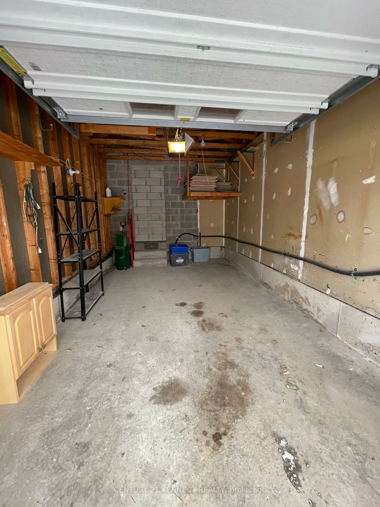 35, Drake, Painswick South, Barrie