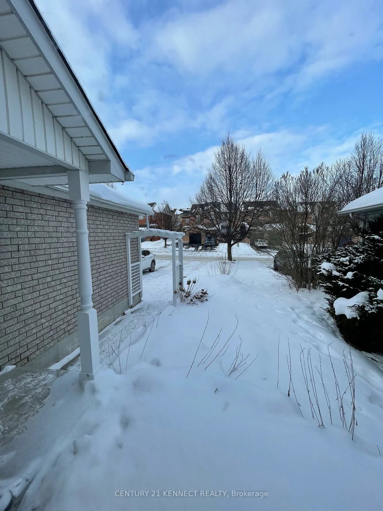35, Drake, Painswick South, Barrie