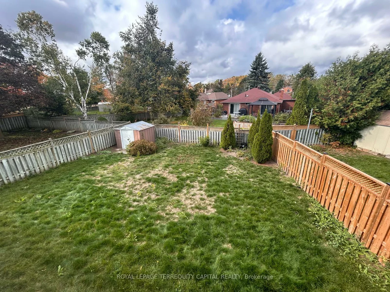 284, Livingstone, Northwest, Barrie