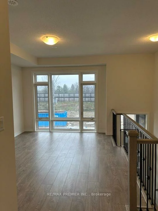 8, Cherry Hill, Painswick South, Barrie