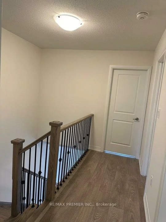 8, Cherry Hill, Painswick South, Barrie