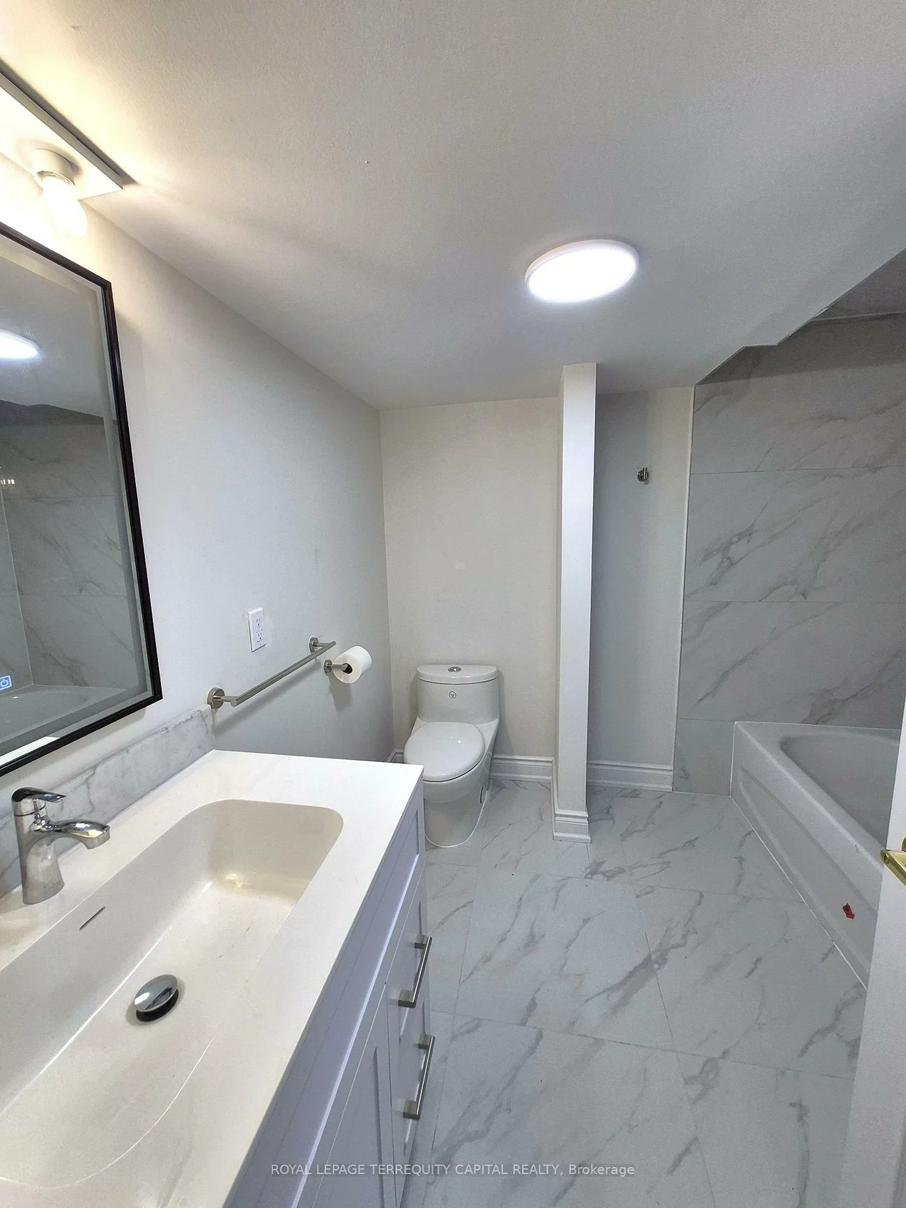 192, Wellington, Wellington, Barrie