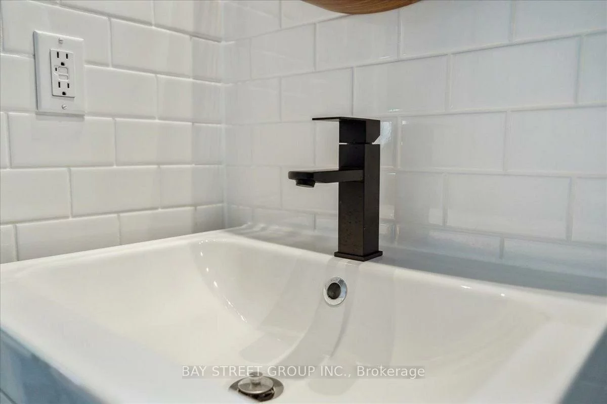 62, Summerset, Ardagh, Barrie